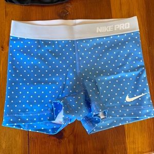 Nike pro 3” shorts